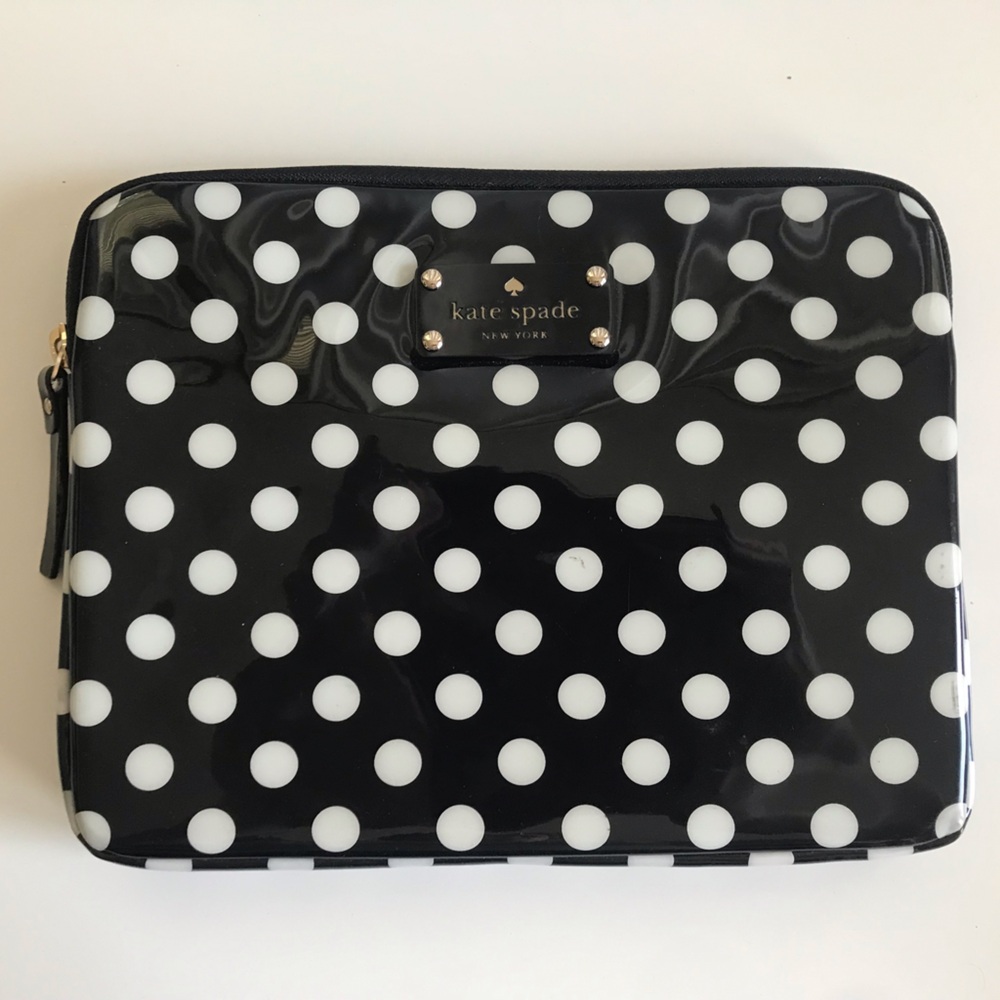 Kate Spade Polka Dot IPad Case(with discoloration)